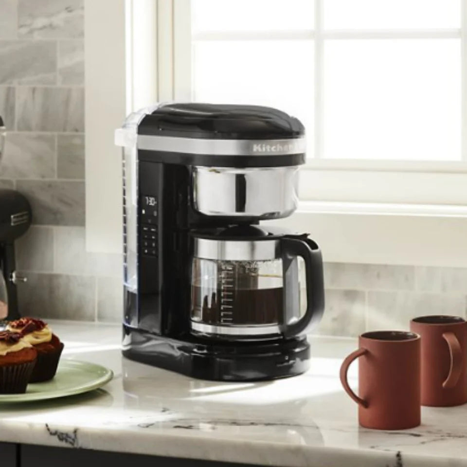 KitchenAid | 12-cup filter coffee maker and programmable hotplate